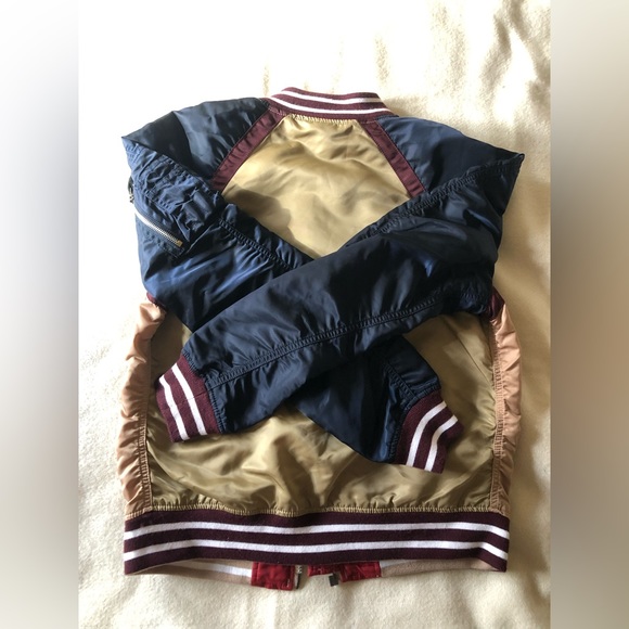SOLD Alpha Industries reversible bomber jacket - Picture 5 of 6